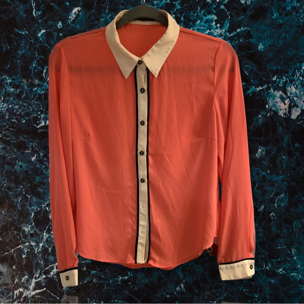 BLVD • Peach Button-Up Longsleeve Blouse